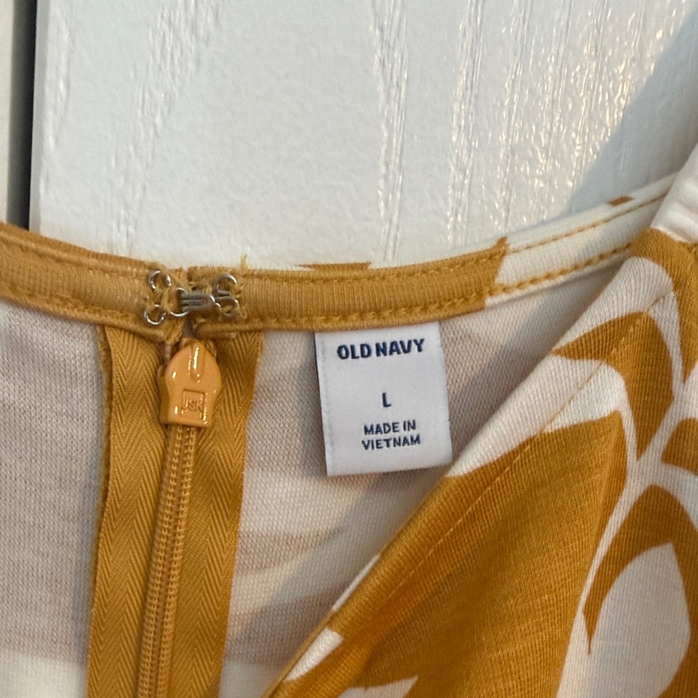 Old Navy Mustard Yellow Floral Scoop Neck Midi Dress Large NWT 2/$20 - Picture 4 of 9